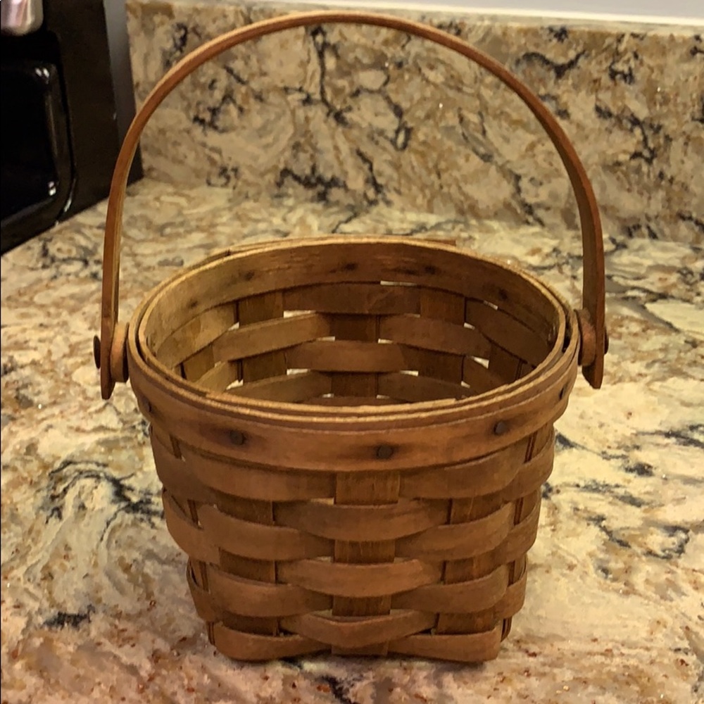 Longaberger Basket “classic stain 1981”